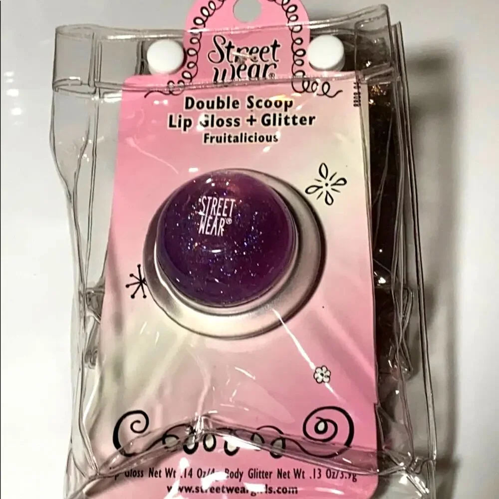 Double Scoop LIP GLOSS + GLITTER Street Wear Frutalicious Body Glitz Purple NEW